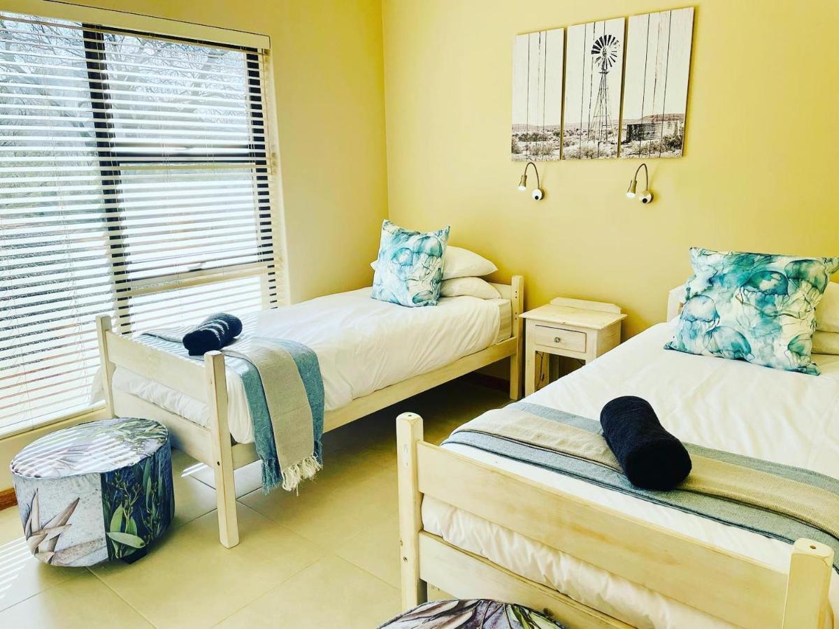 Travalia Guest Farm Villa Nelspoort Bagian luar foto