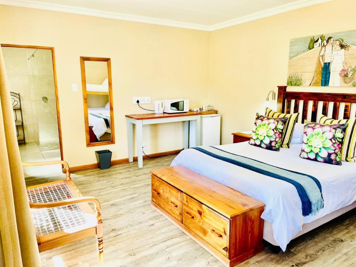 Travalia Guest Farm Villa Nelspoort Bagian luar foto