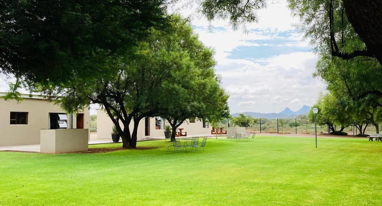 Travalia Guest Farm Villa Nelspoort Bagian luar foto