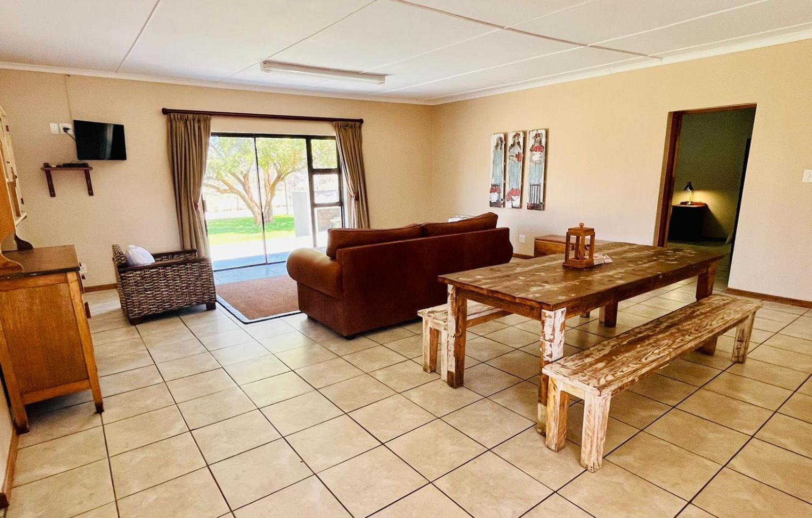 Travalia Guest Farm Villa Nelspoort Bagian luar foto